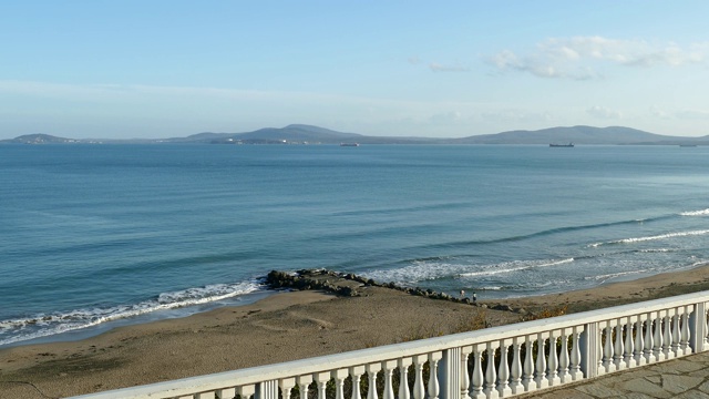 保加利亚布尔加斯美丽的黑海风景。布尔加斯湾海景。视频素材