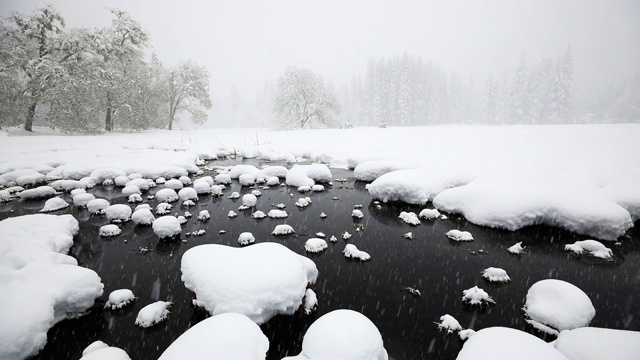 优山美地国家公园的雪景视频素材