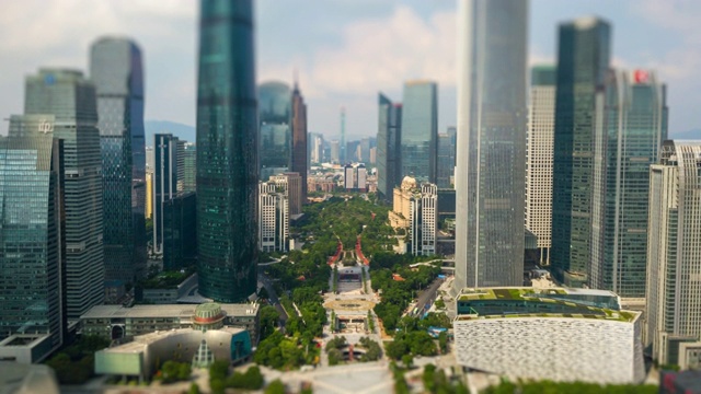 晴天广州市区天河区广场空中倾斜漂移全景4k时间间隔中国视频素材