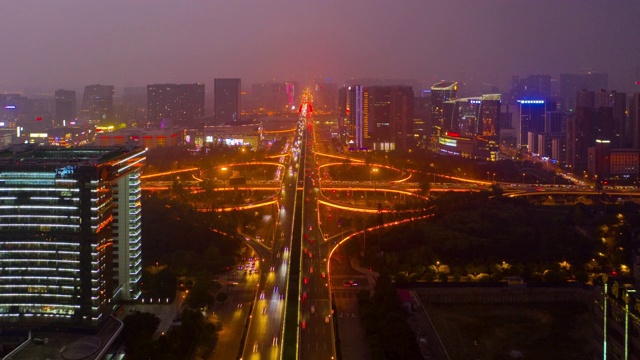 日落时间夜晚照亮成都城市中心交通街道道路航拍时间推移全景4k中国视频素材