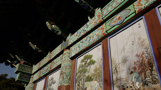 韩国全罗南道顺天寺松光沙寺壁画上的阳光视频素材