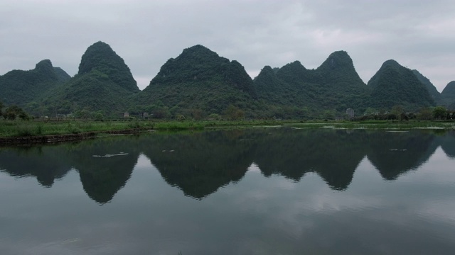 杨烁景观视频素材画面2