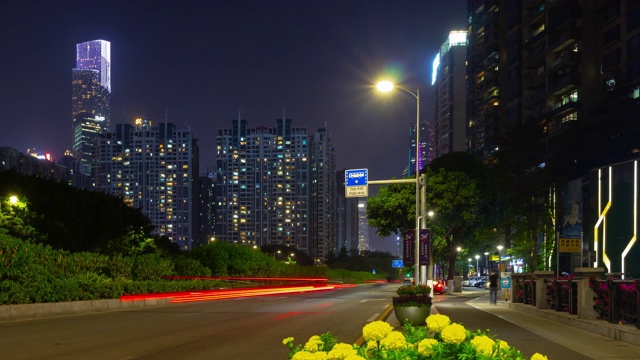 广州市市中心夜间时间交通街道时间推移全景4k中国视频素材