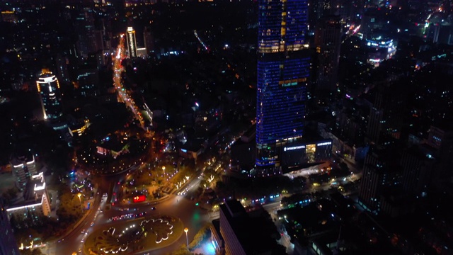 宁靖市夜景时间照亮了著名的塔台市中心区交通街道航拍全景4k中国视频素材