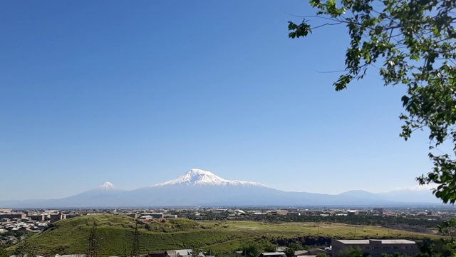 亚拉拉特山，诺亚方舟降落的地方视频下载