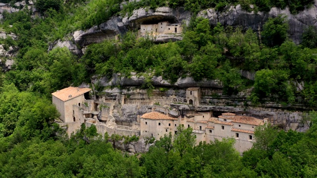 Eremo di Santo Spirito a Maiella，马埃拉国家公园，阿布鲁佐，意大利视频素材