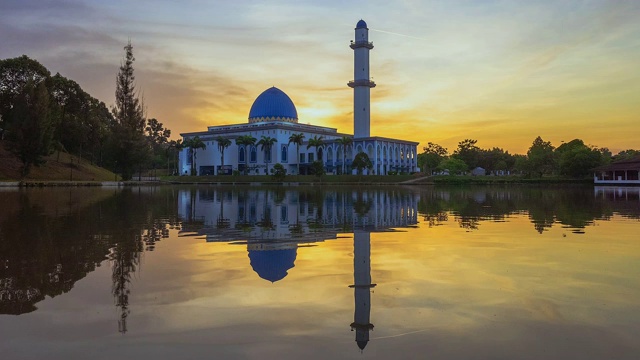 Uniten清真寺日出时间流逝视频下载