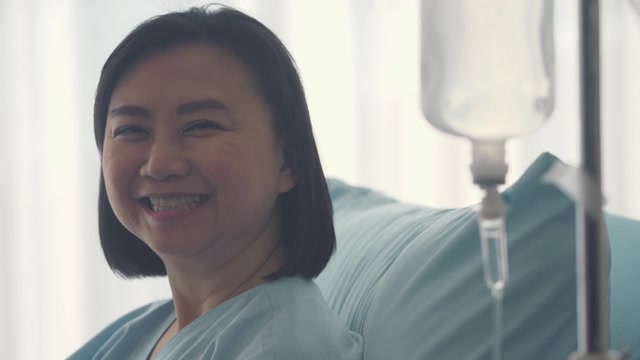 积极的病人视频素材画面1