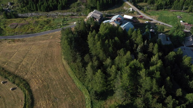 山村鸟瞰图视频素材画面2
