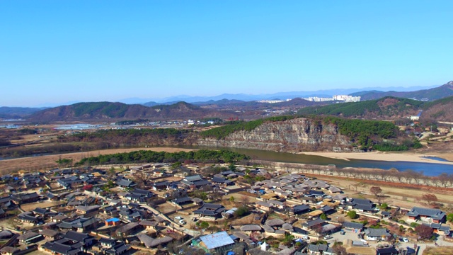 韩国庆相北道，Nakdonggang河/ Andong-si附近的安东浩村和Buyongdae悬崖视频素材