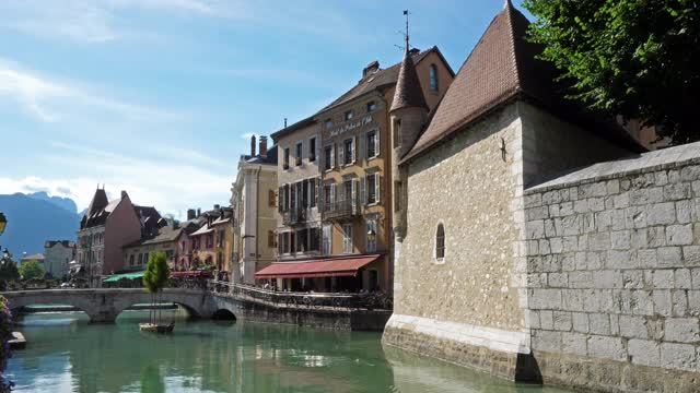 Annecy的名字越多Savoie警局,Auvergne-Rhône-Alpes在法国。视频素材