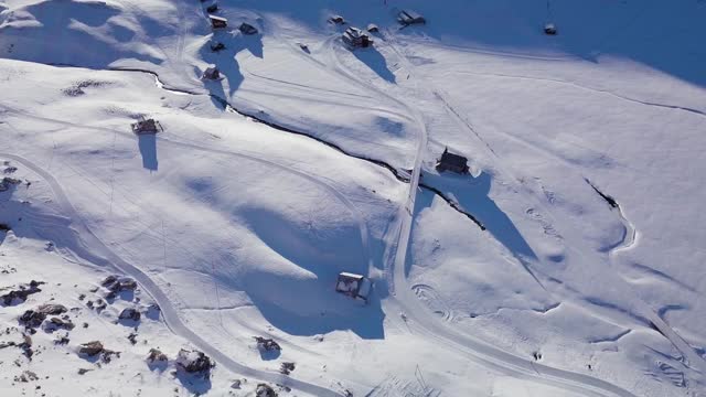 鸟瞰图的瑞士滑雪胜地奥布瓦尔登，瑞士。视频素材