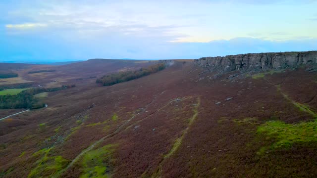 Stanage Edge的观点，在山顶地区，一个高地地区在英国视频素材