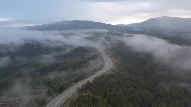 雾蒙蒙的土地视频素材