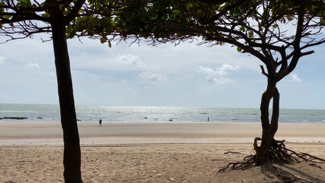 美丽的Boa Viagem海滩视频素材画面2