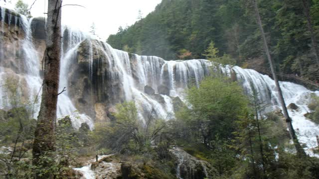 珍珠瀑布全景4K视频素材