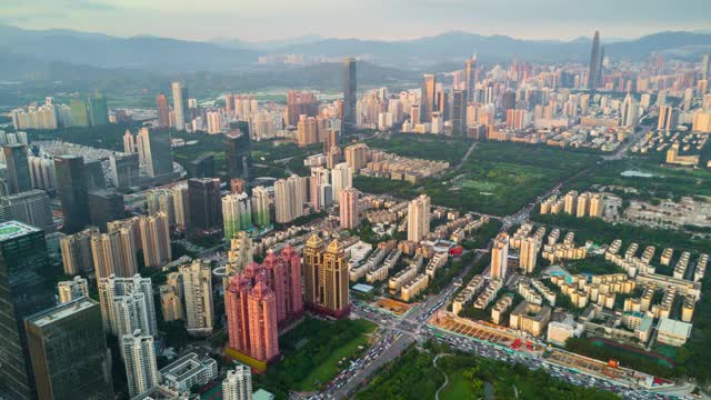 中国深圳市景日落天空市中心航拍全景4k时间间隔视频素材