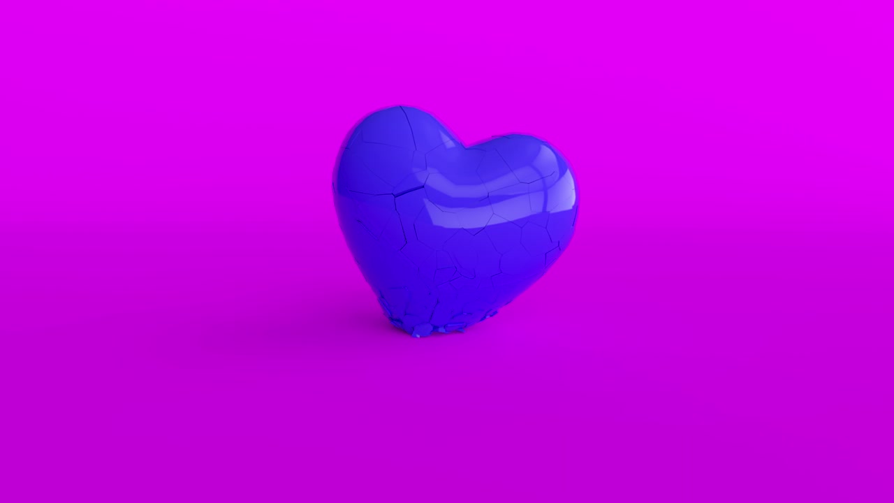 冰冷的蓝色的心在紫色的表面上碎成碎片。破碎的心的概念。3 d animaition视频素材画面1