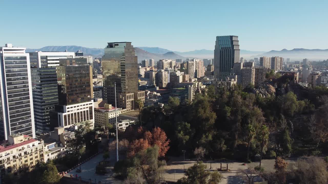 圣地亚哥市中心鸟瞰图视频素材