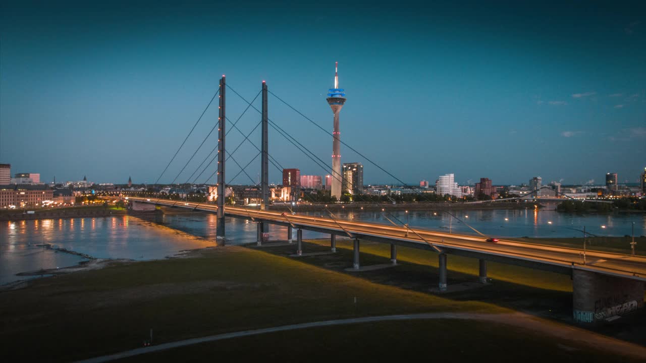 城市Düsseldorf在德国-航拍视频素材