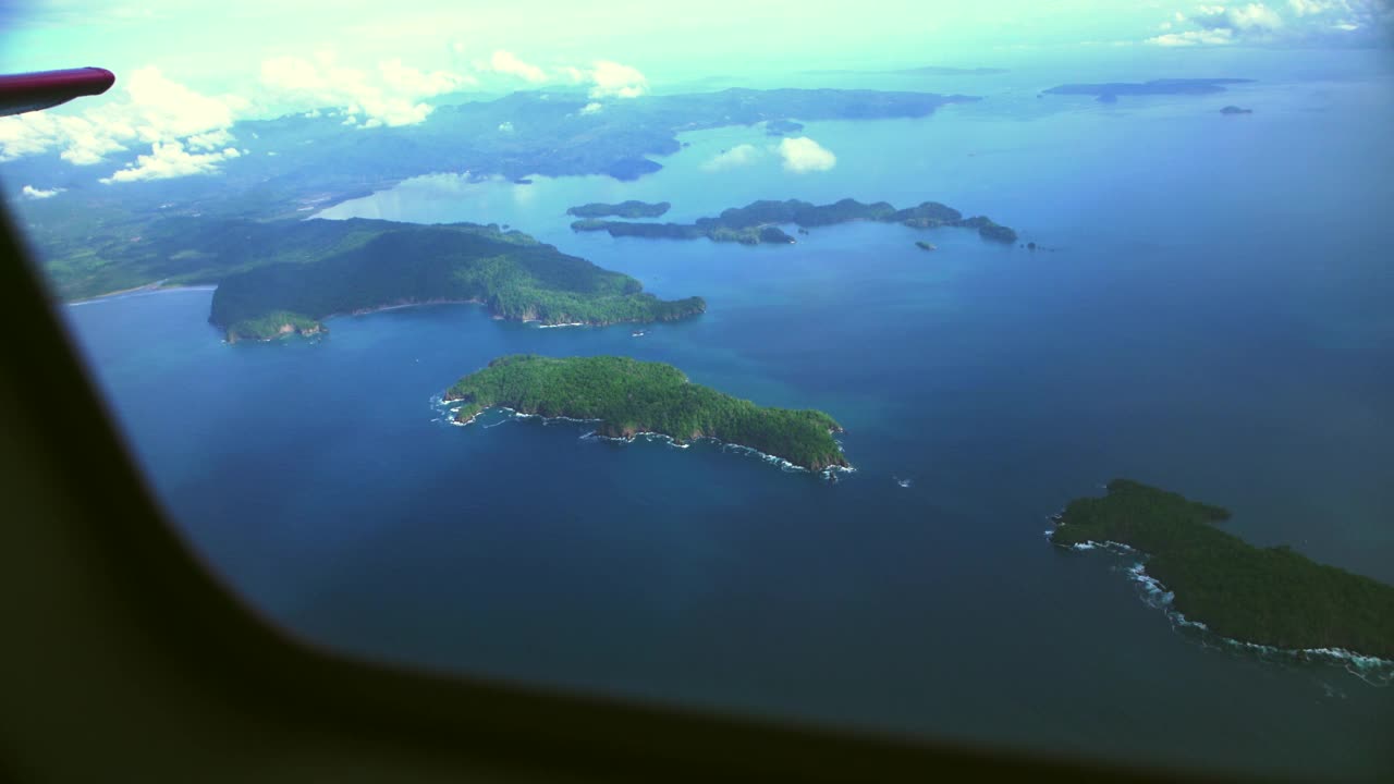 鸟瞰哥斯达黎加的岛屿视频素材