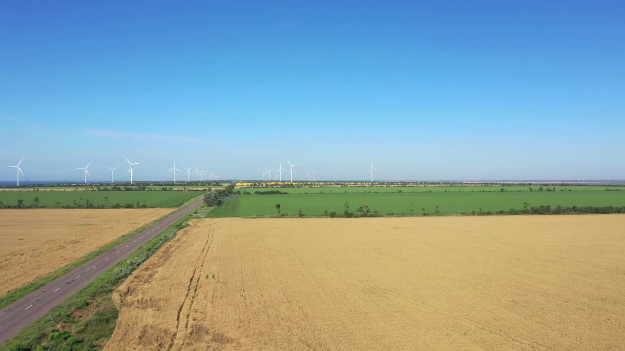 风电场鸟瞰图。视频素材