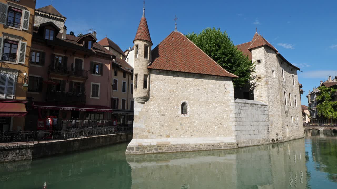 Annecy的名字越多Savoie警局,Auvergne-Rhône-Alpes,法国视频素材