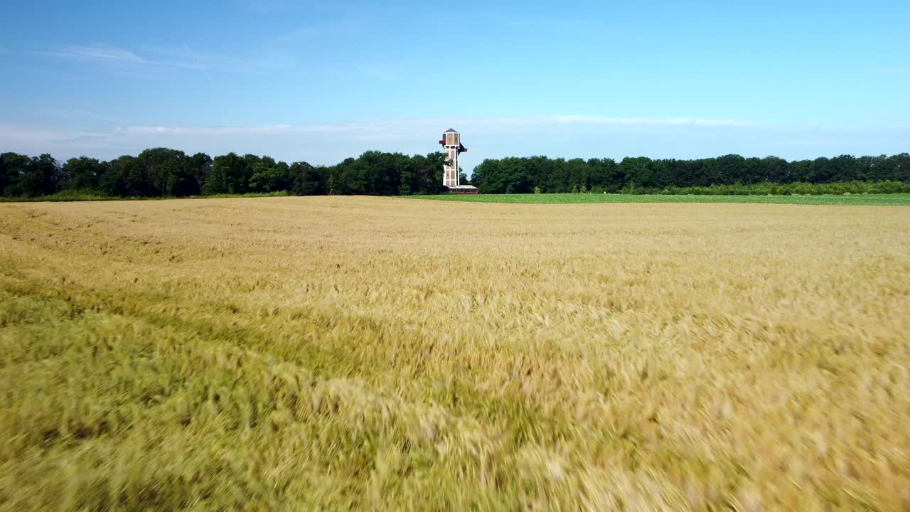 林堡水塔鸟瞰图(NL)视频素材