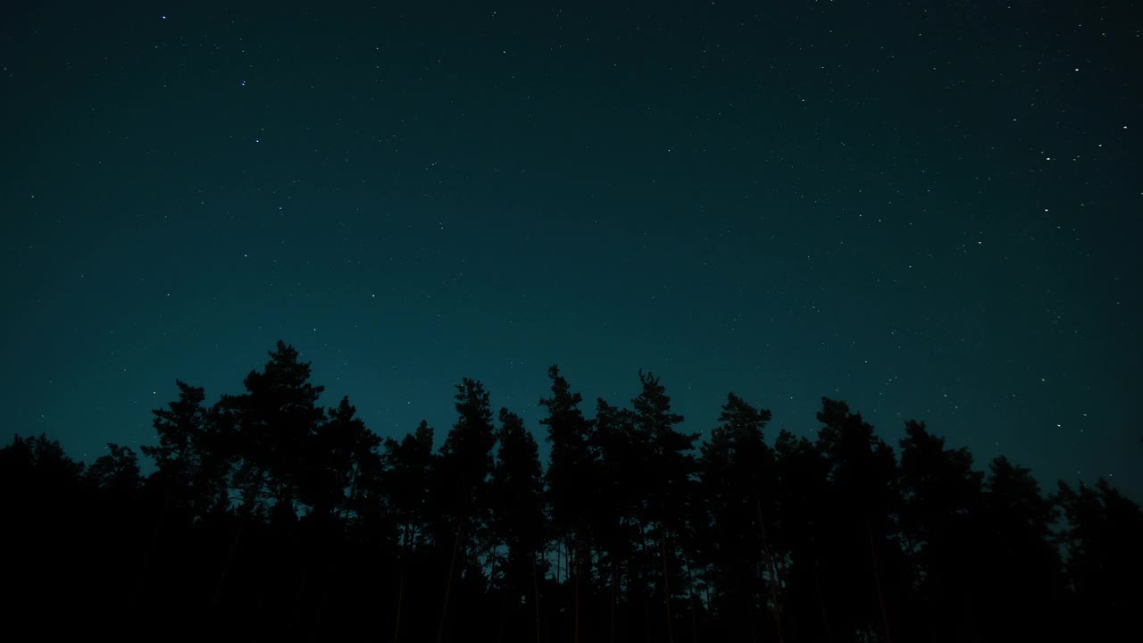 夜空中移动的星星的时间间隔视频素材