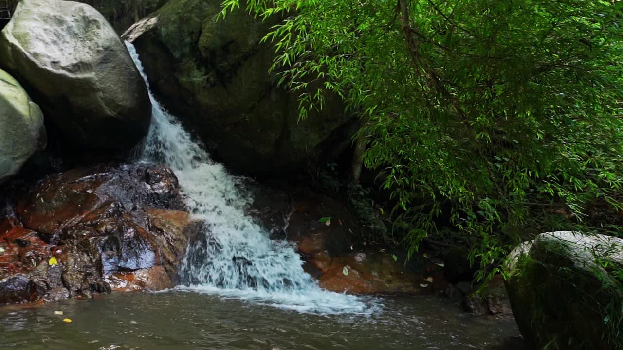 高山流水视频素材