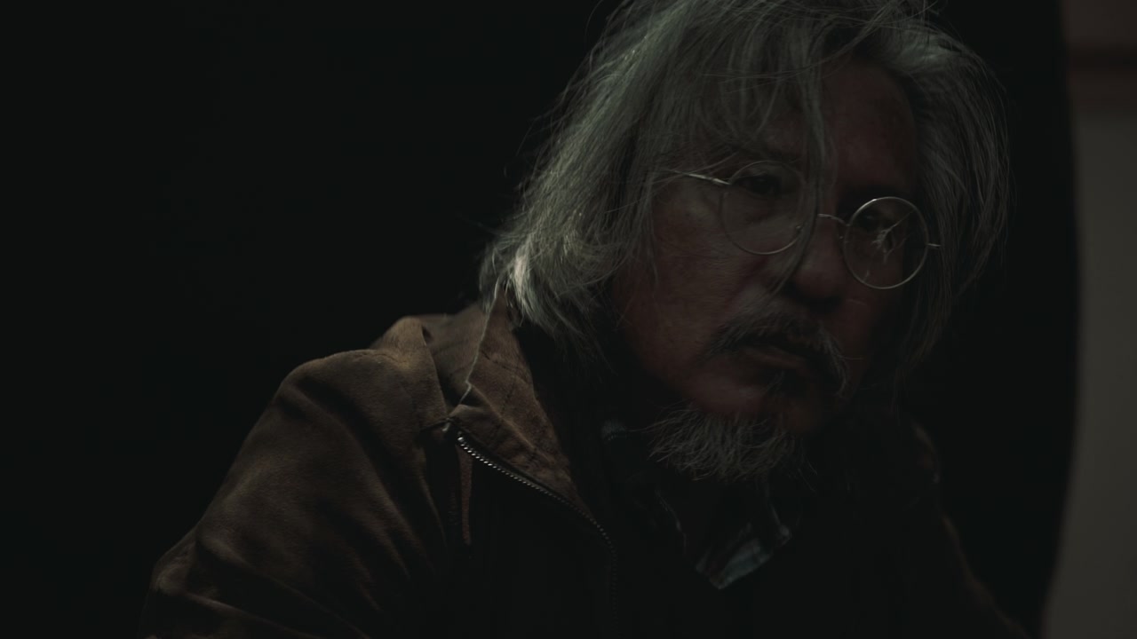 情绪紧张的脸。视频素材画面4