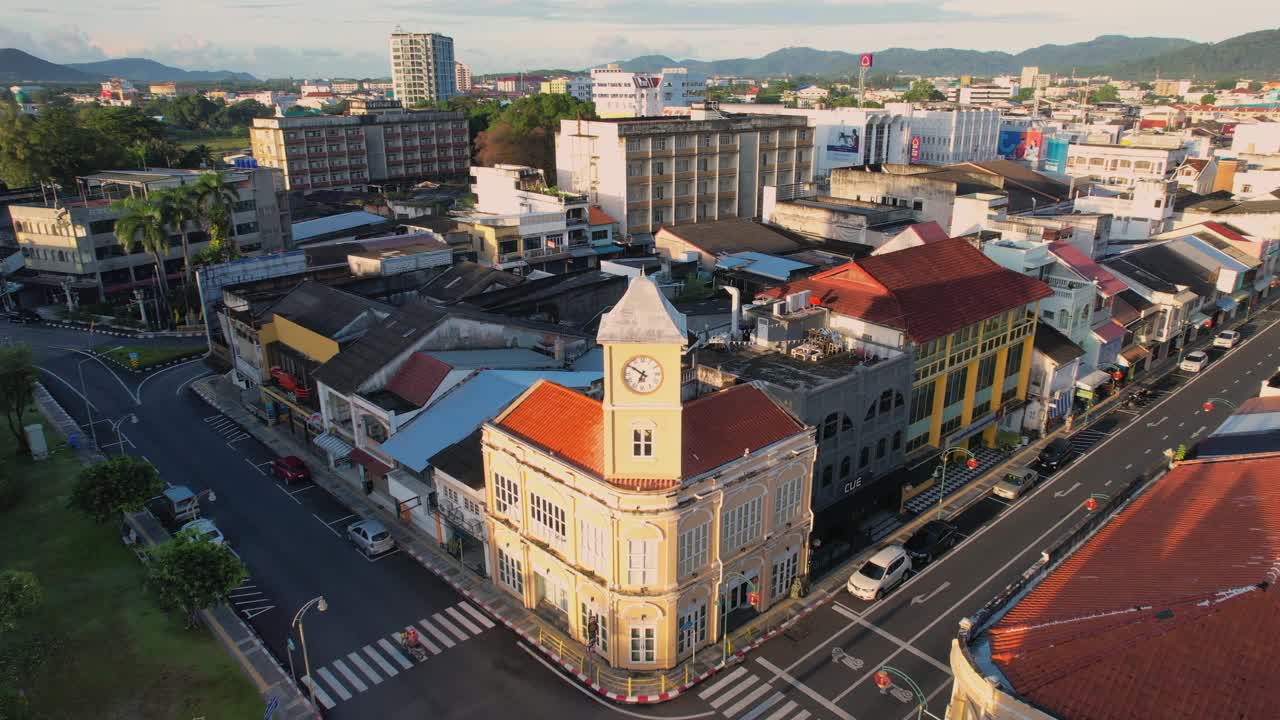 鸟瞰普吉岛旧城，普吉岛，泰国南部视频素材