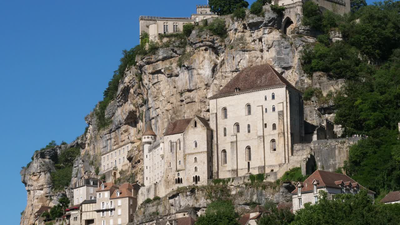 中世纪城市Rocamadour, Lot department，欧西塔尼，法国视频素材