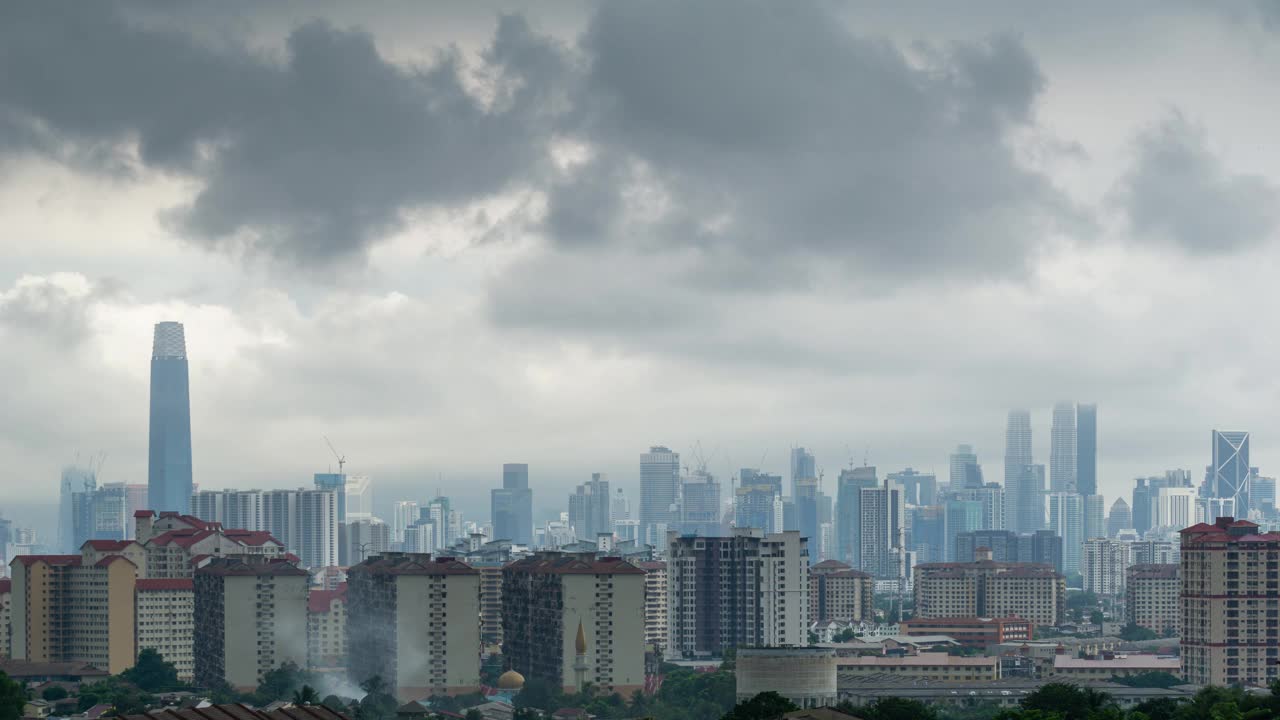 4K吉隆坡市中心的时间流逝的雨季视频素材