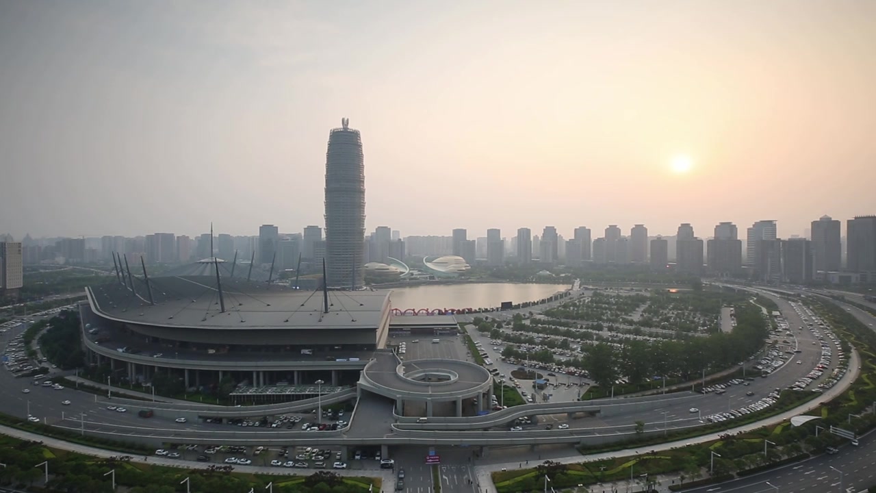 城市的新地标视频素材画面4