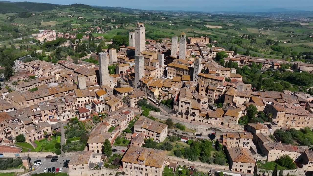 意大利托斯卡纳的中世纪村庄圣吉米尼亚诺视频素材
