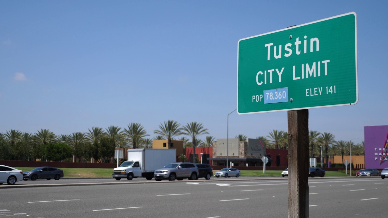 Tustin California公众欢迎标志视频素材