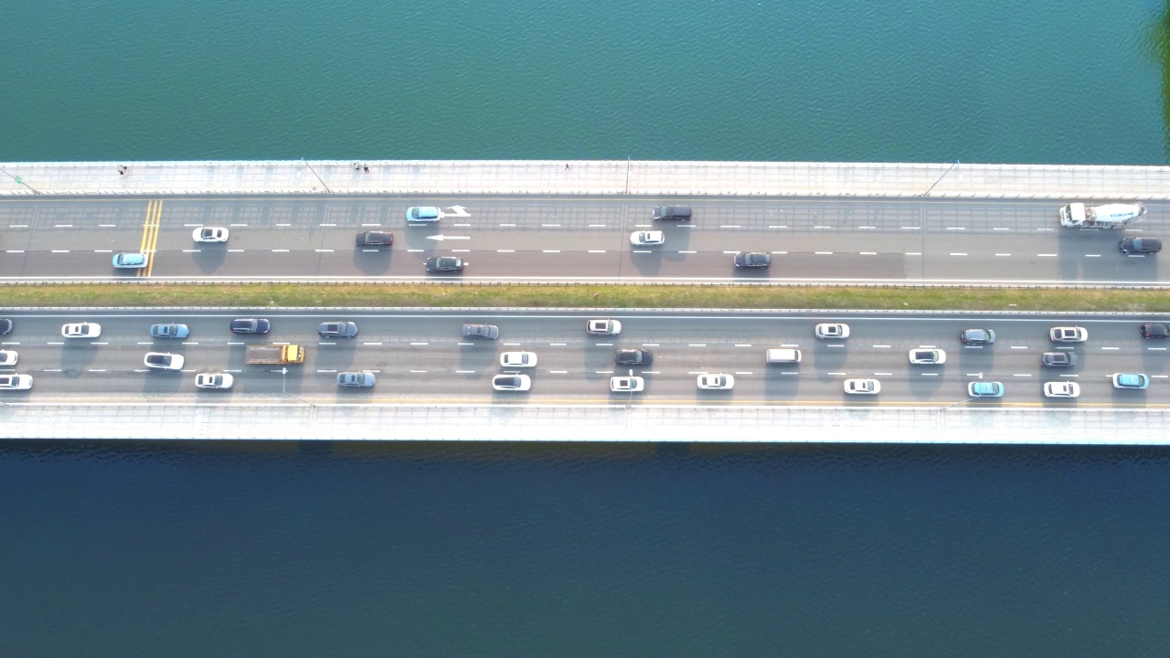 公路跨海大桥视频素材