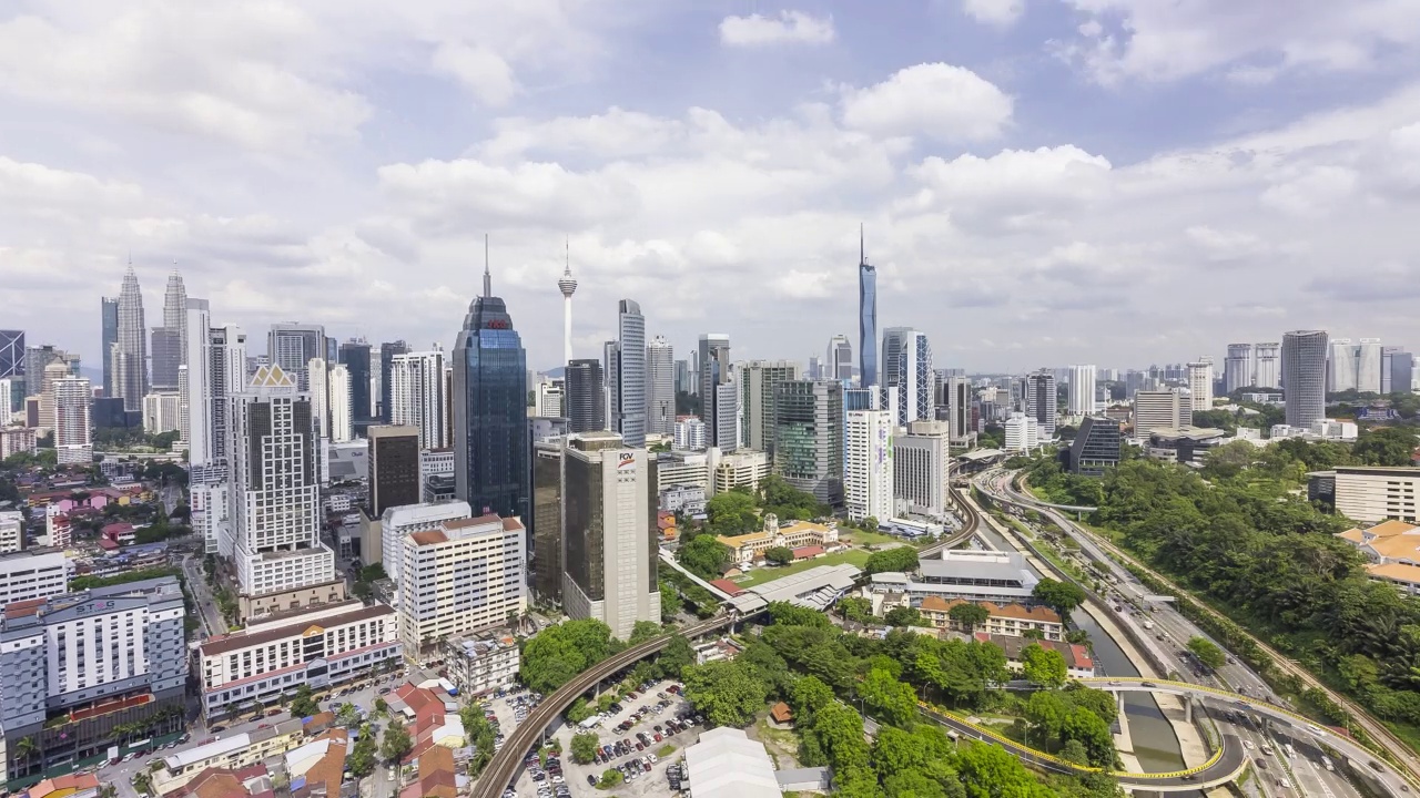 马来西亚吉隆坡城市天际线的时间推移高角度视图视频素材