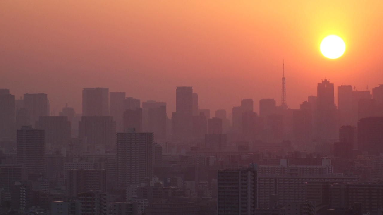 日本东京城市景观的日出或日落。视频素材