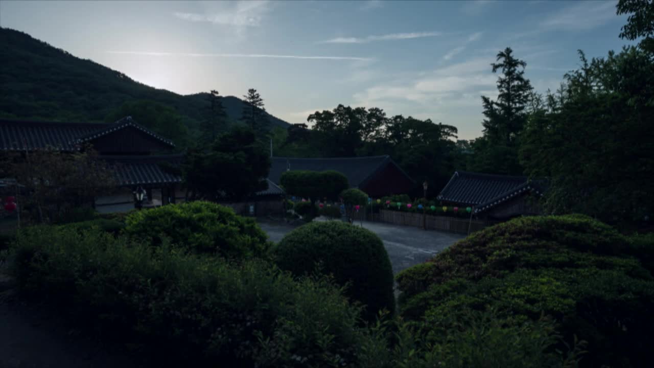 韩国全罗南道顺天市曹溪山仙南寺的日出风景视频素材