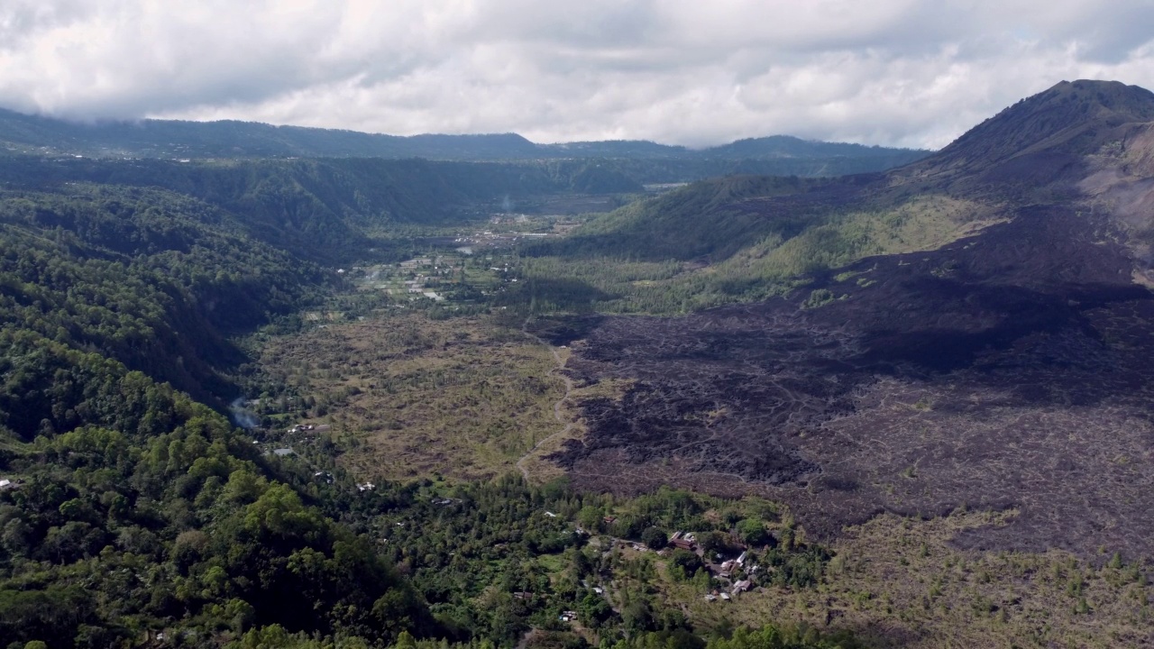 巴特尔火山口山视频素材