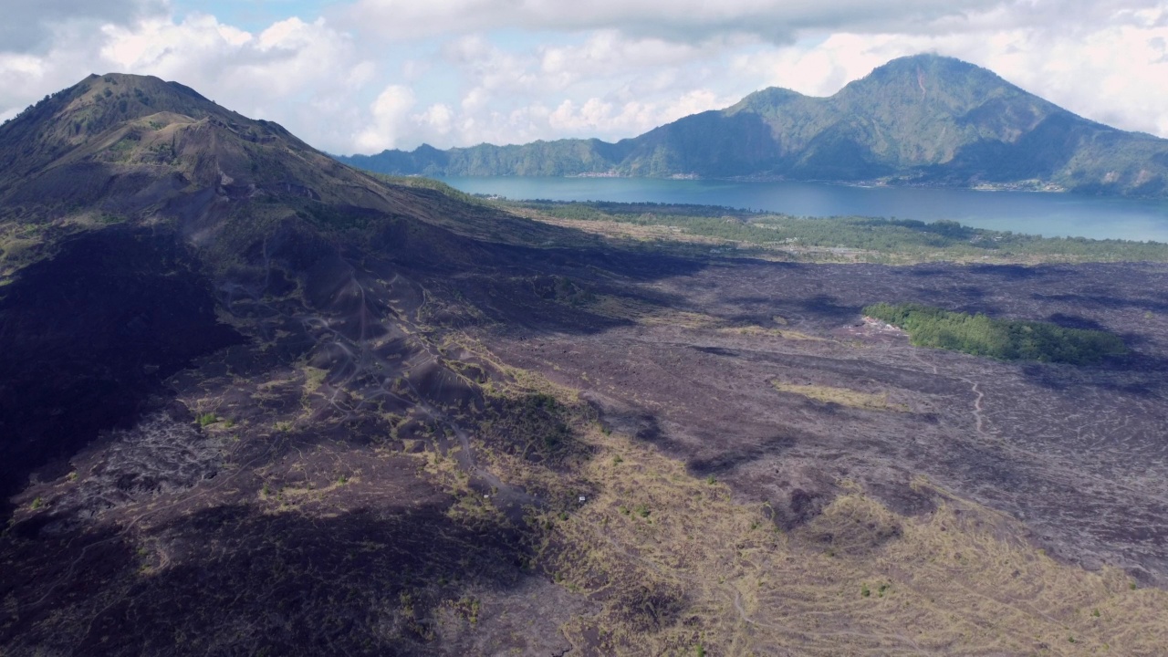 巴特尔火山口山视频素材