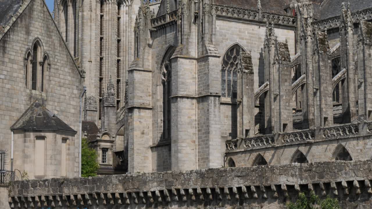 圣科伦丁大教堂，坎佩尔，布列塔尼在法国视频素材