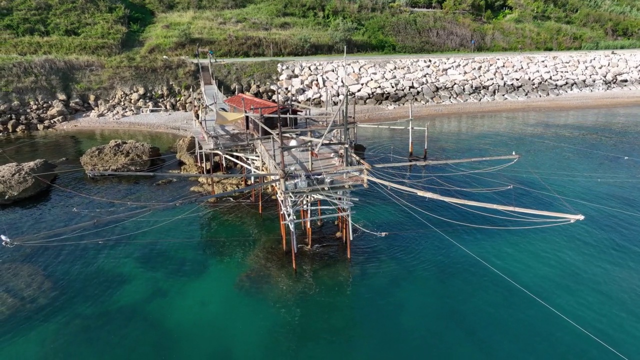 Costa dei Trabocchi，区域自然公园，阿布鲁佐，意大利视频素材