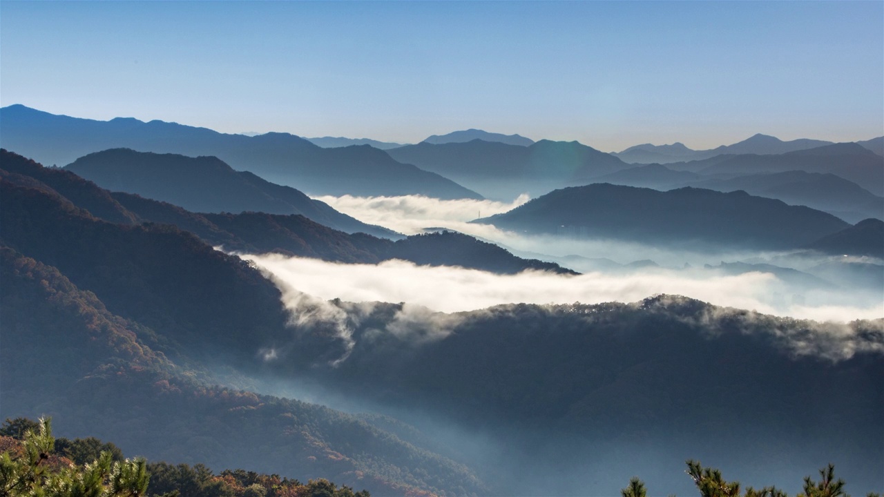 自然风景-山，云海，雾，日出和黎明/韩国京畿道视频素材