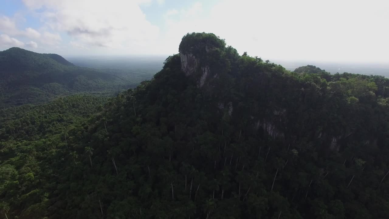 匹纳尔·德尔·里约·古巴航空公司视频素材