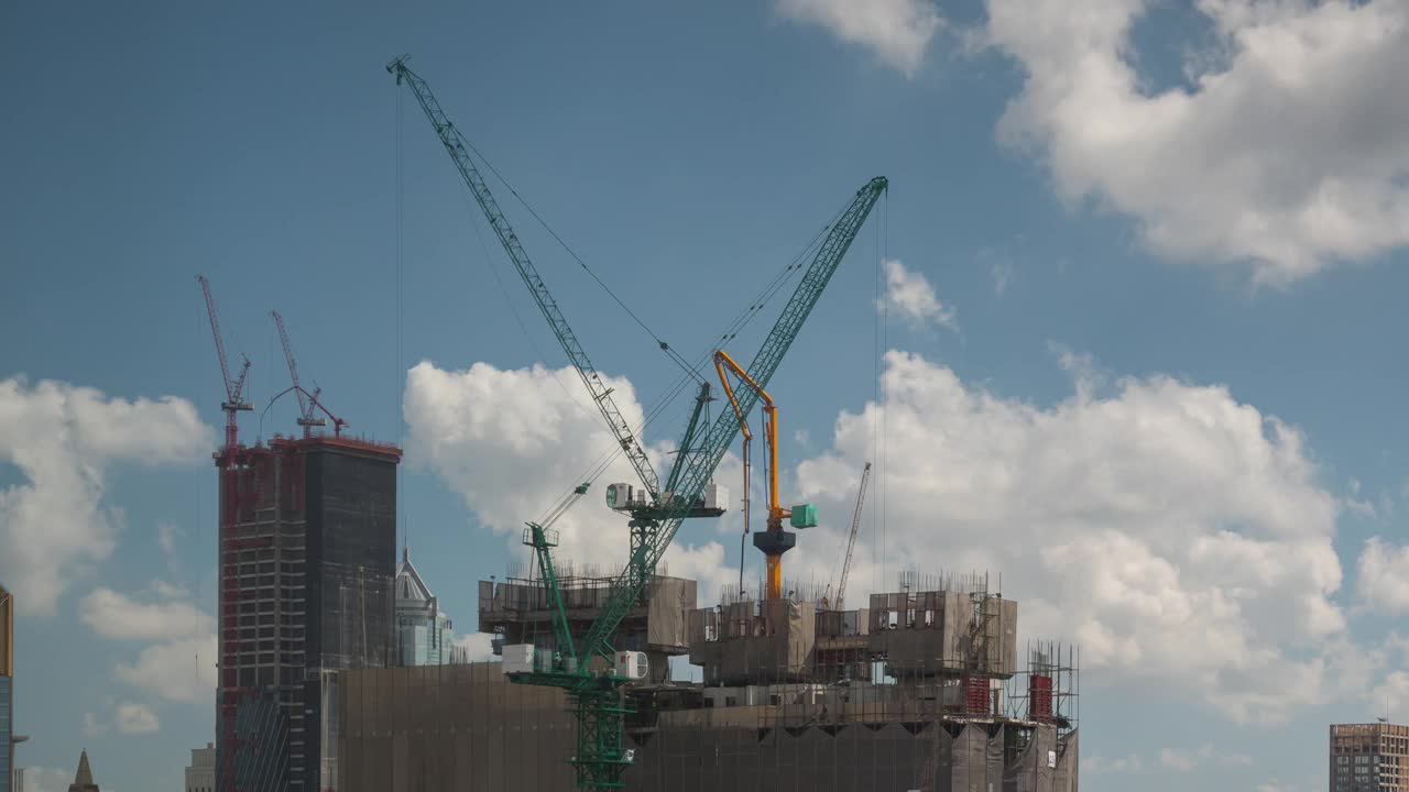 白天曼谷市区大型建筑屋顶全景4k时间泰国视频素材