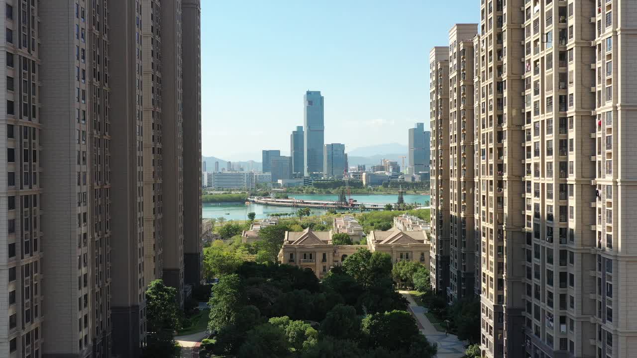 现代住宅区鸟瞰图视频素材