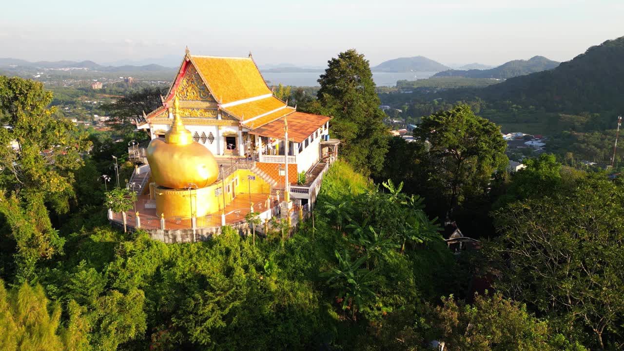 泰国普吉岛西雷寺泰国佛教视频素材